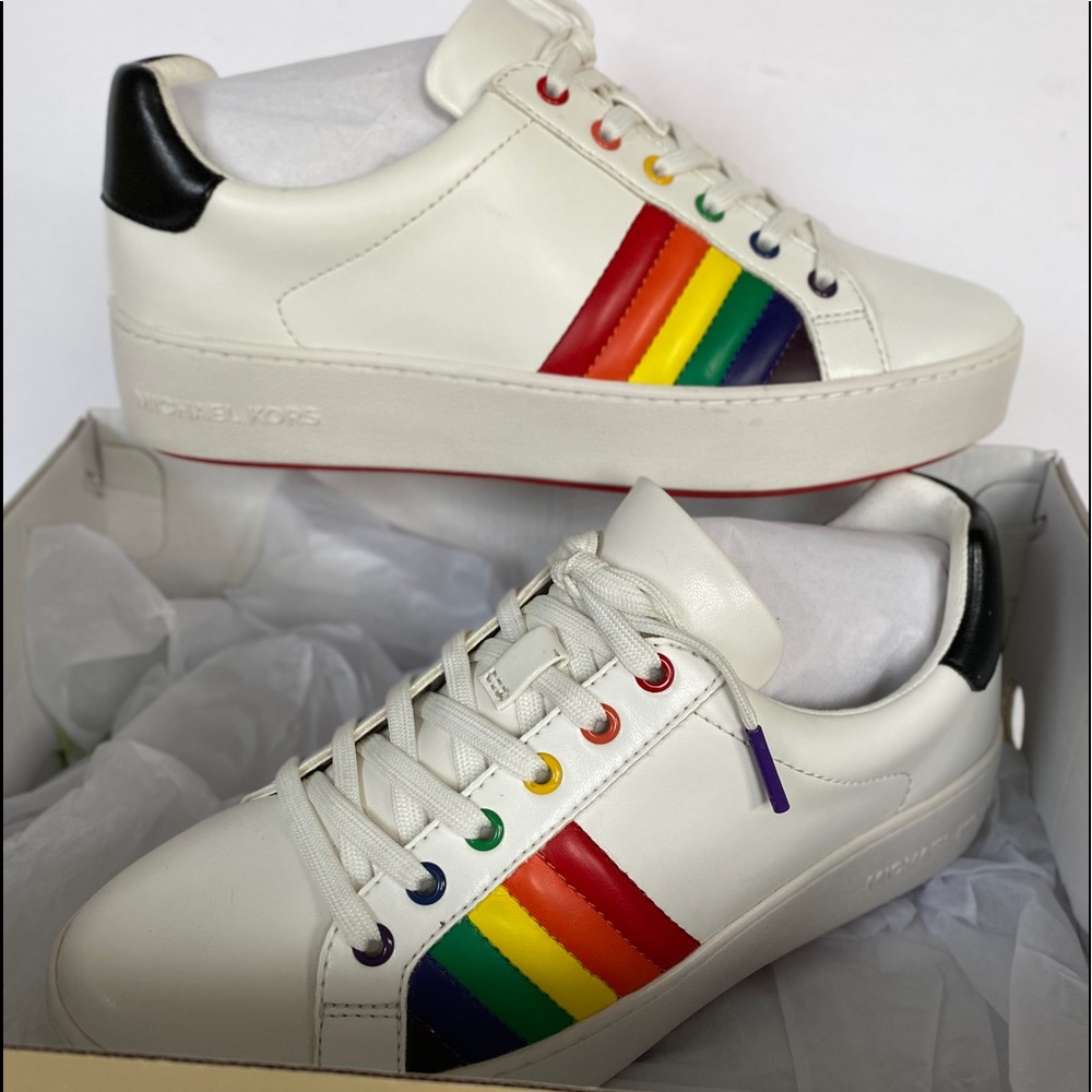 MICHAEL KORS Poppy Lace Up Nappa PU # 9. Rainbow - Picture 3 of 11